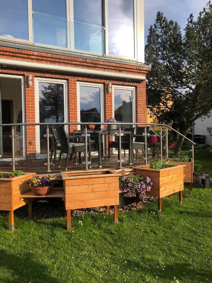 Stadtvilla Bruegemann Mit Terrasse & Parkplatz - Abc136 By Abcwismar Ngoại thất bức ảnh